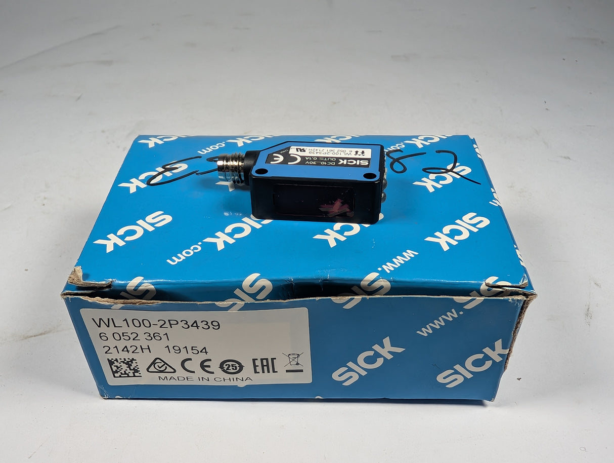 SICK - Miniature Photelectric Sensor - WL100 - 2P3439 - New - Big Liquidators
