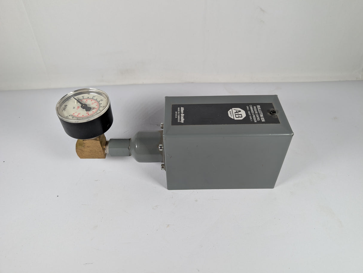Allen Bradley - Pressur Control Switch - BULLETIN 836 - Used - Big Liquidators