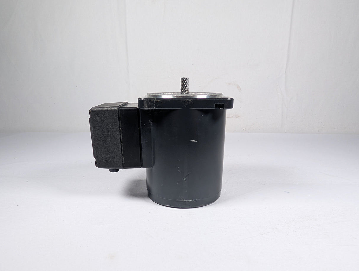 OrientalMotor - Compact Induction Motor - 2IK6GN - AWT - Used - Big Liquidators