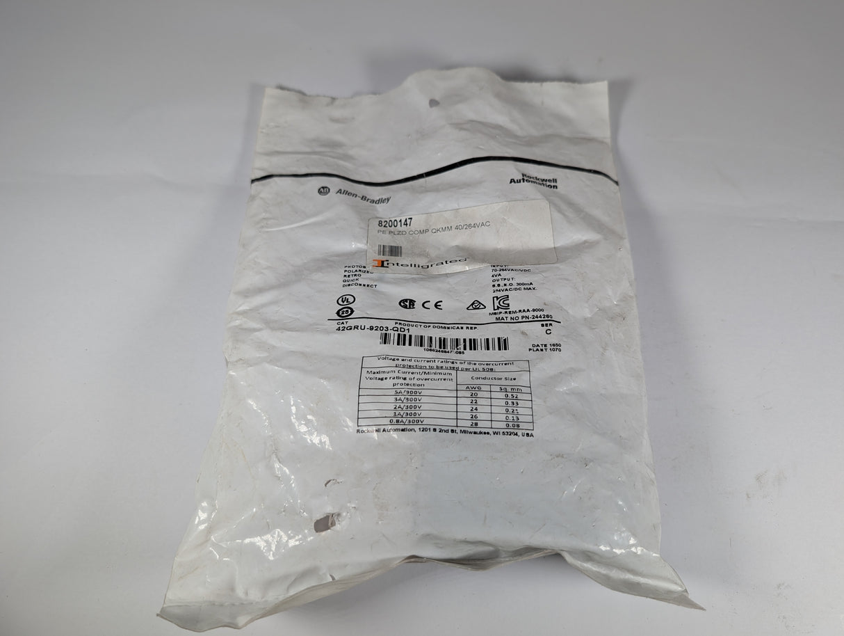 Allen Bradley - Polarized Retroreflective Sensor - 42GRU - 9203 - QD1 - Used - Big Liquidators