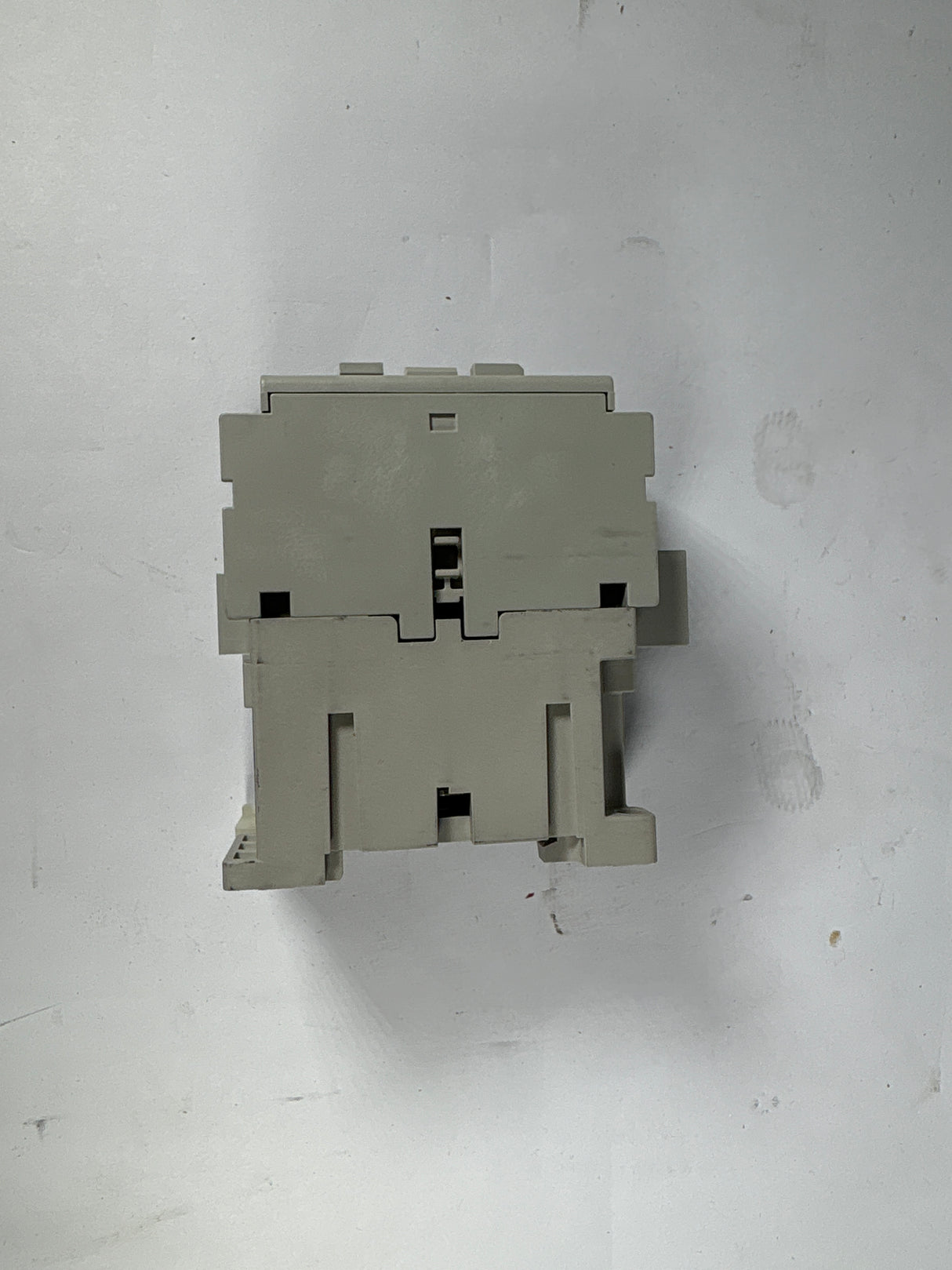 Allen Bradley - 9 AMP, 110V Contactor - 100 - C09D10 - New - Big Liquidators