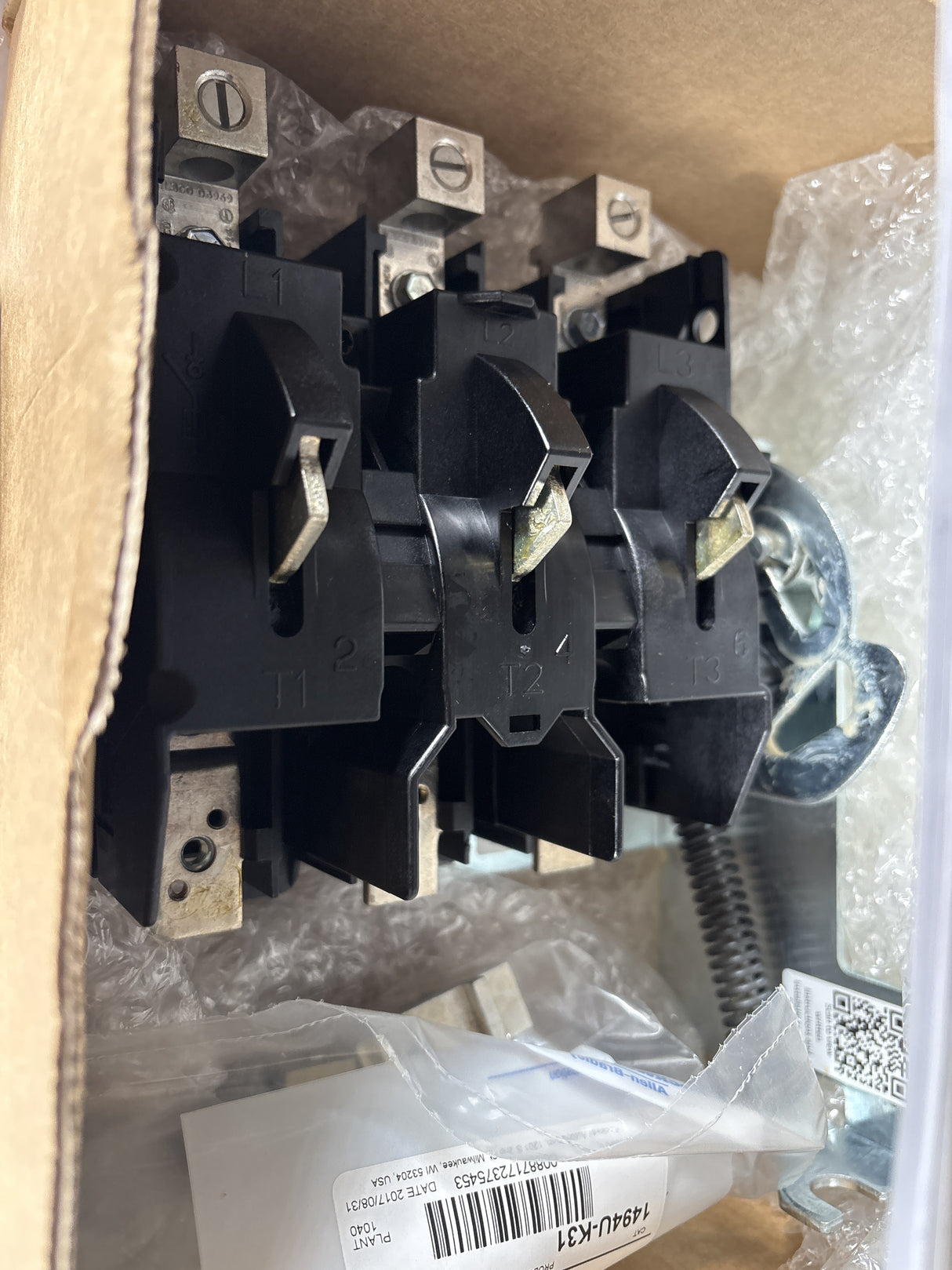 Allen Bradley - Fusible Disconnect Swith Kit - 1494U - J100 - CR - M - New - Big Liquidators