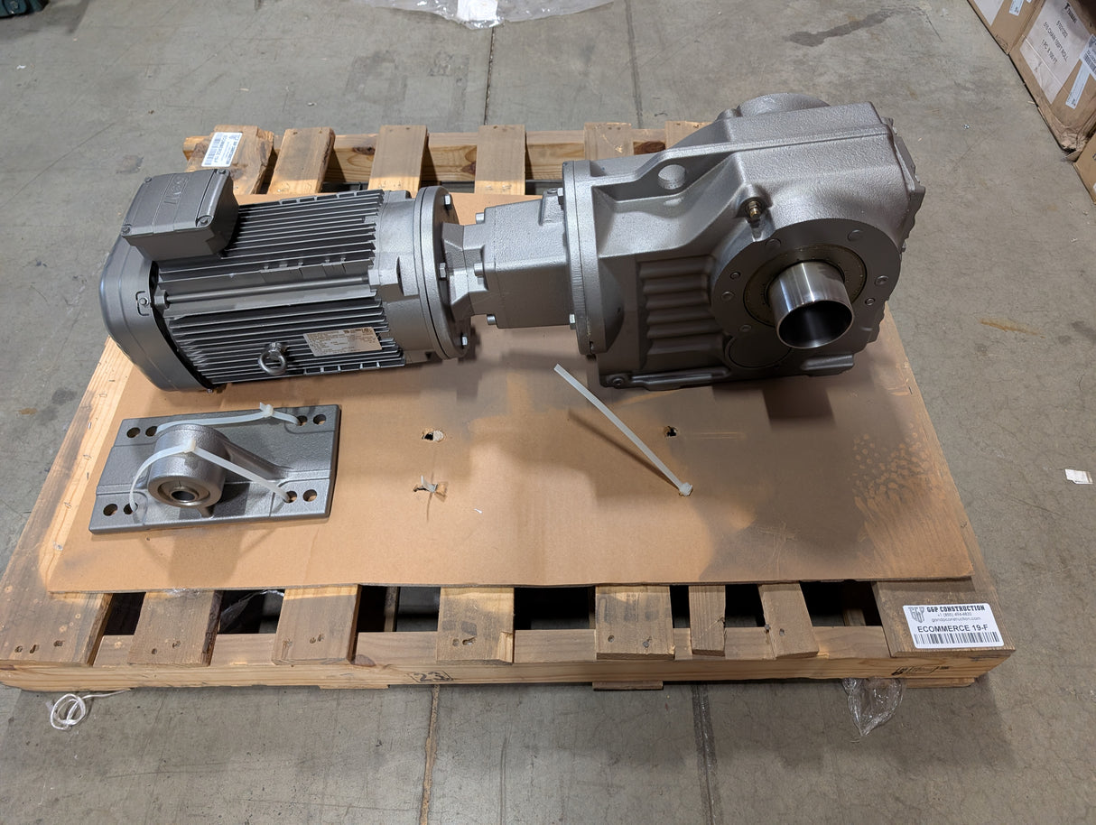 Sew - Eurodrive - 7.5 Hp Helical - Bevel Gearmotor - KT87/T AM213/215 DRN132S4 - New - Big Liquidators
