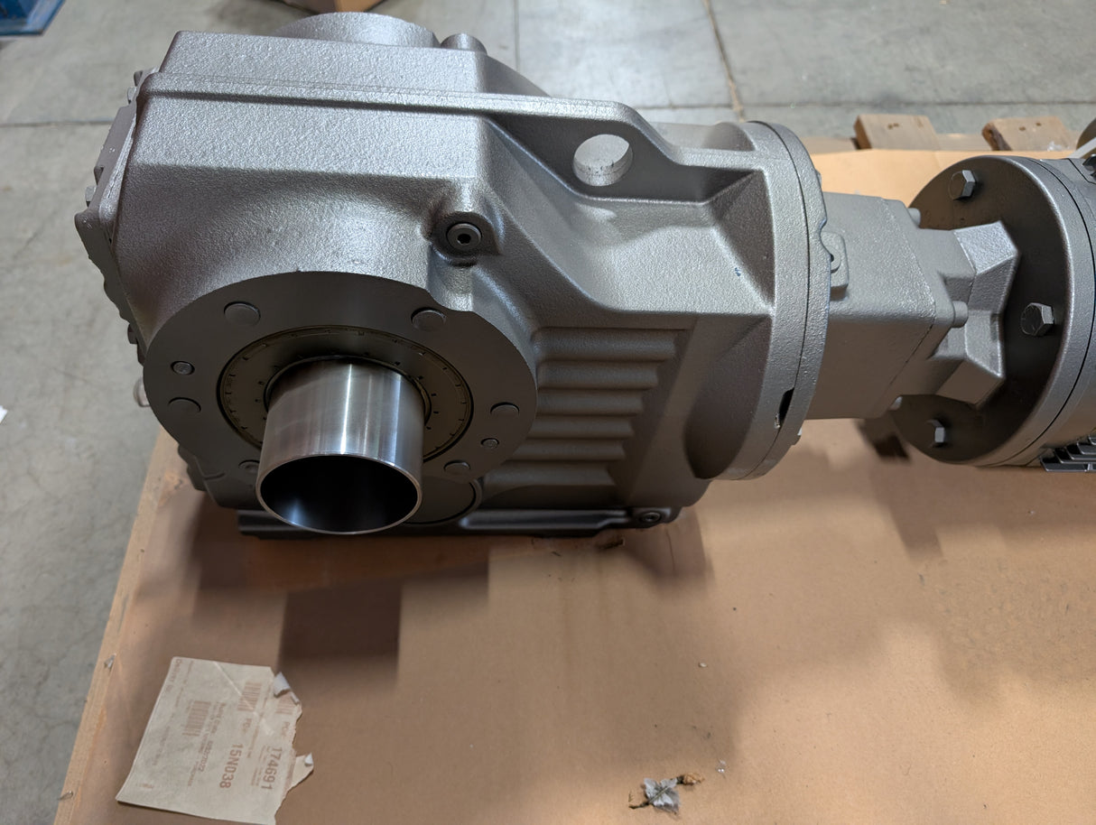 Sew - Eurodrive - 7.5 Hp Helical - Bevel Gearmotor - KT87/T AM213/215 DRN132S4 - New - Big Liquidators