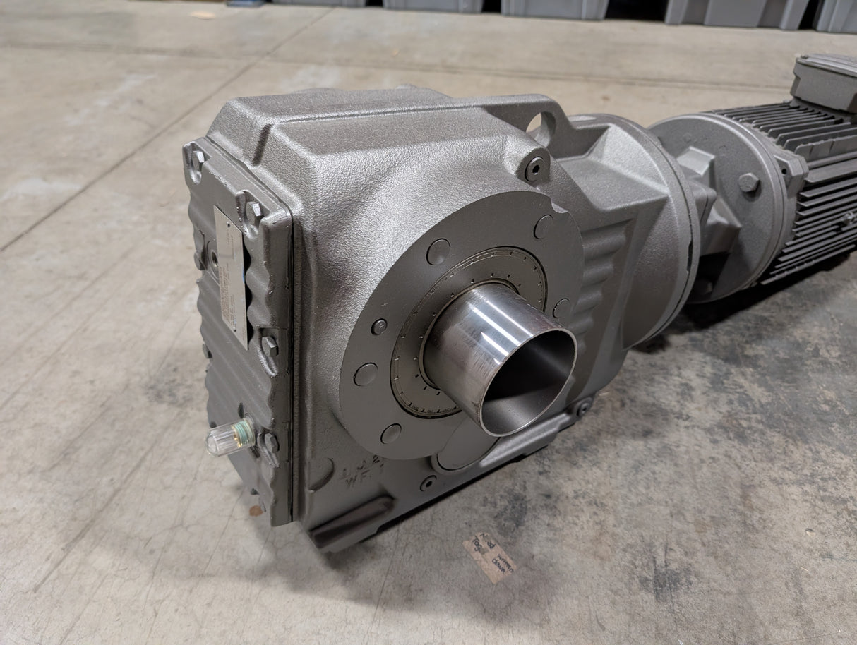 Sew - Eurodrive - 7.5 HP Helical Bevel Gearmotor - KT87 AM213/215 DRN132S4 - New - Big Liquidators
