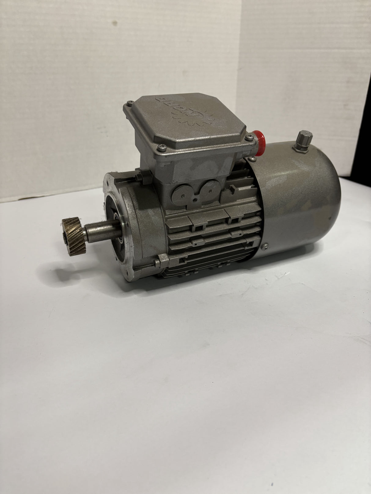 Nord Drive Systems - .5 HP Electric Motor - SK71L/4 CUS IG43P - Used - Big Liquidators