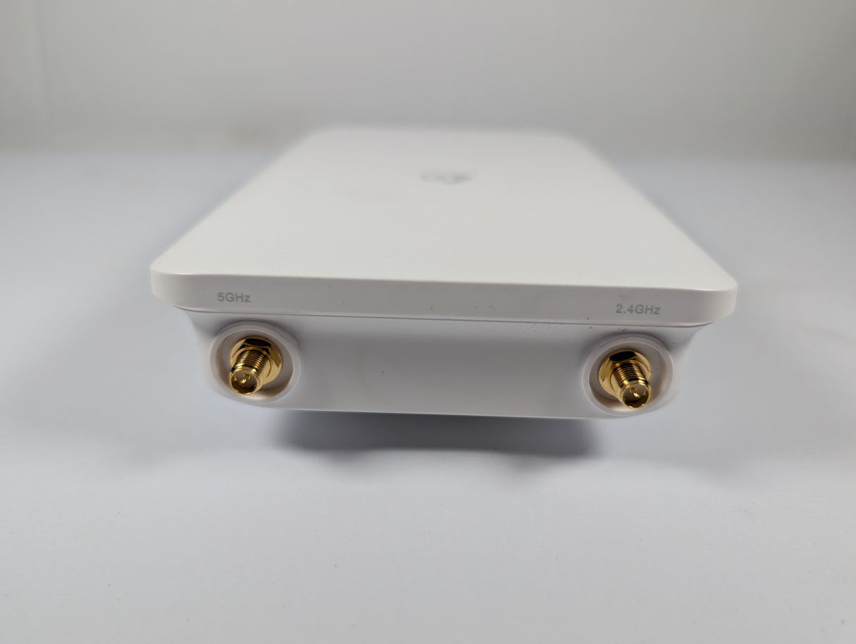 EnGenius - Cloud Managed Outdoor Access Point - ECW160 - Used - Big Liquidators