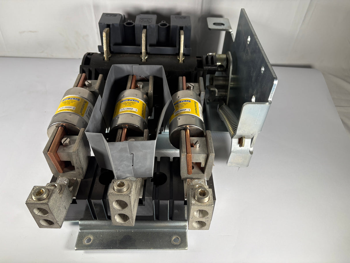 Allen Bradley - 400 AMP Disconnect Switch with Trailor Fuse Block - 1494V - DS400 w/1494V - FS400 - Used - Big Liquidators