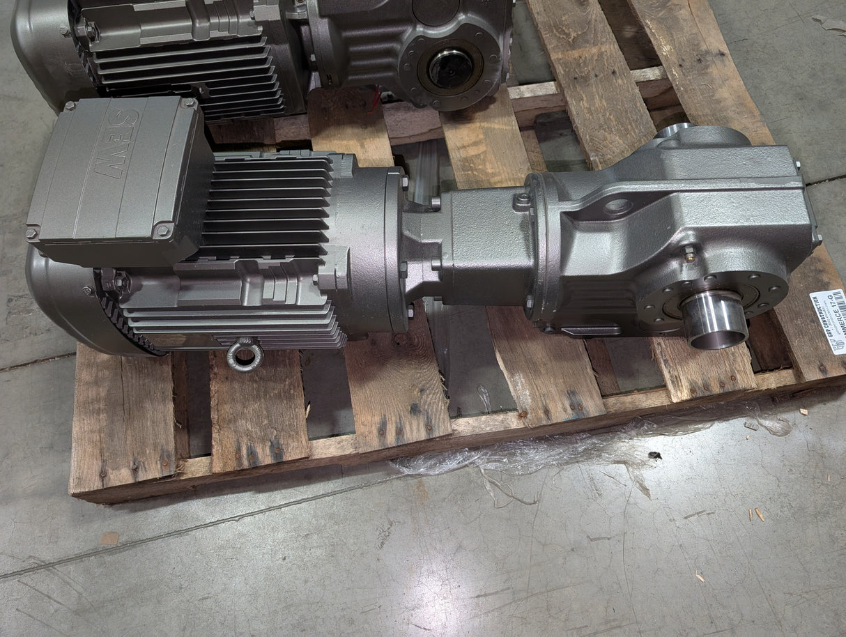 Sew - Eurodrive - 10 HP Helical Bevel Gearmotor - KT77 AM213/215 DRN132M4 - Used - Big Liquidators