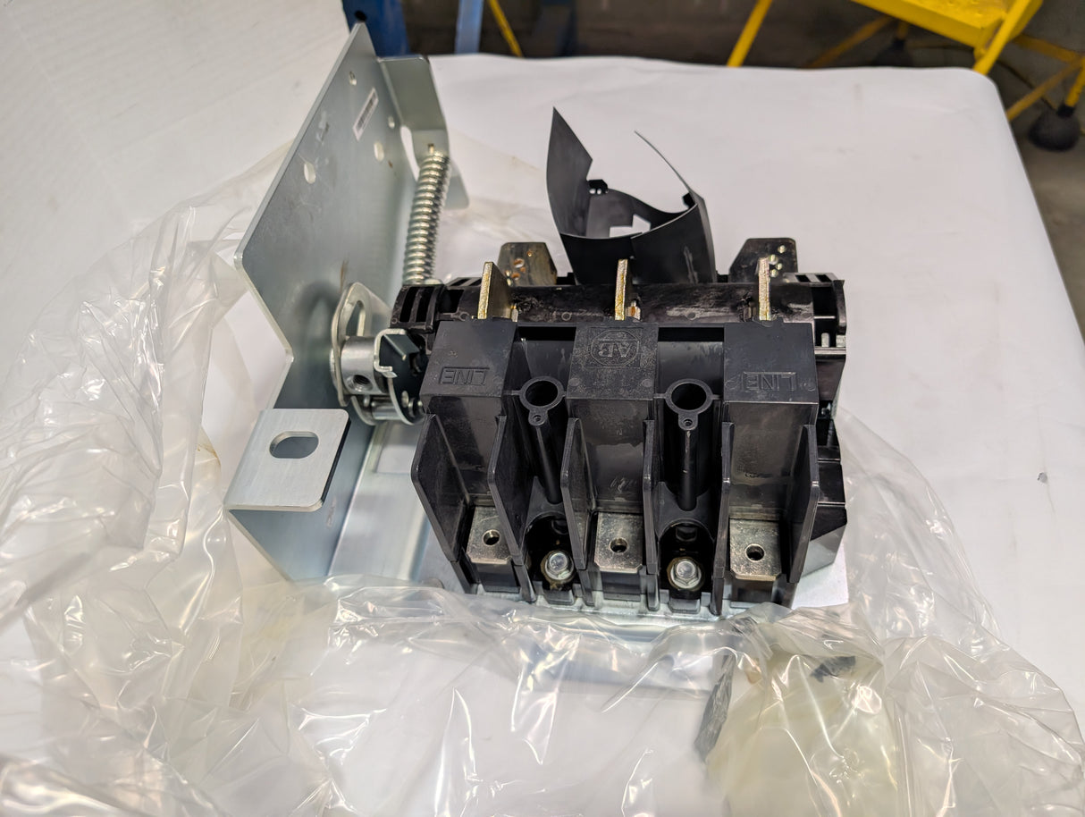 Allen Bradley - Variable Depth Disconnect Switch - Bulletin 1494V - New - Big Liquidators