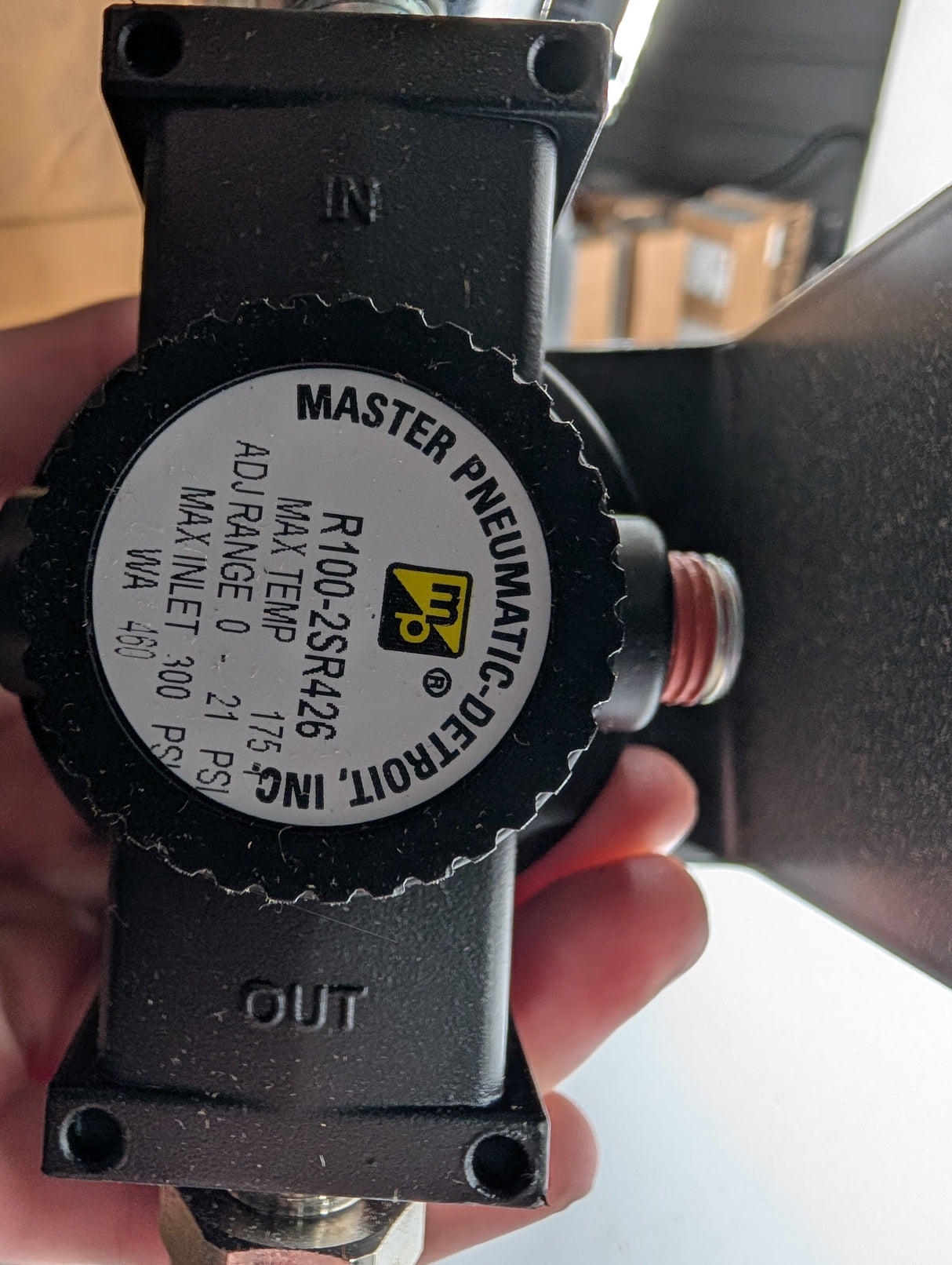 Master Pneumatic - Modular Regulator - R100 - 2SR426 - New - Big Liquidators