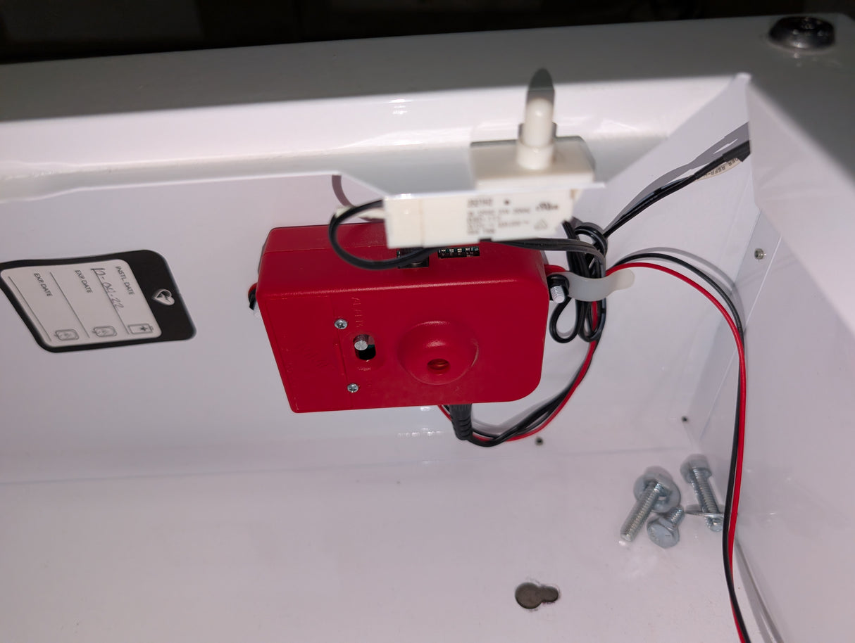 Emergency Defibrillator Cabinet with Alarm and Light - 17.5" x 17.5" x 7" - Used - Big Liquidators