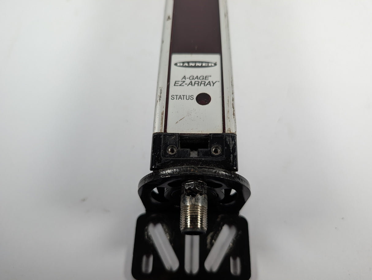 Banner - EZ - ARRAY Measuring Light Curtain: Emitter - EA5E300Q - Used - Big Liquidators