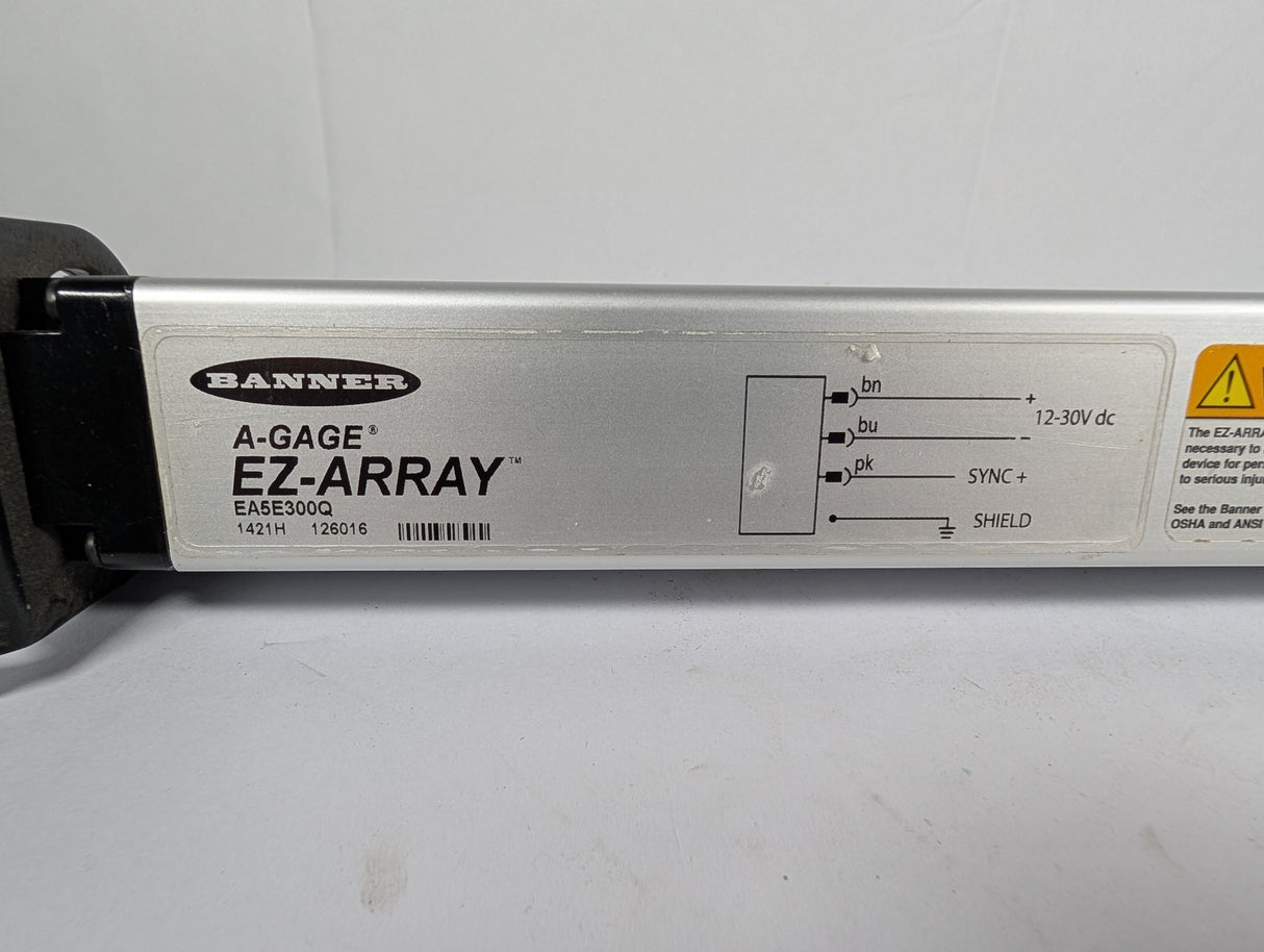 Banner - EZ - ARRAY Measuring Light Curtain: Emitter - EA5E300Q - Used - Big Liquidators