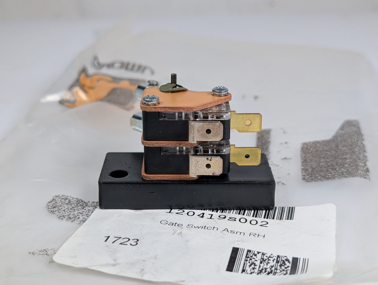 Crown - Right Hand Gate Switch Assembly - 120419S002 - New - Big Liquidators