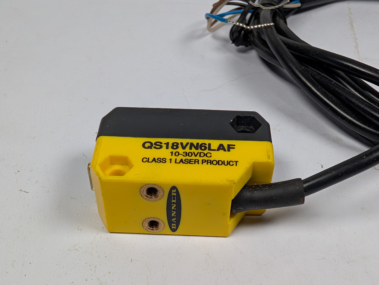 Banner - Q12 Series Miniature Self - Contained Sensor - Q12RB6FF50 - New - Big Liquidators