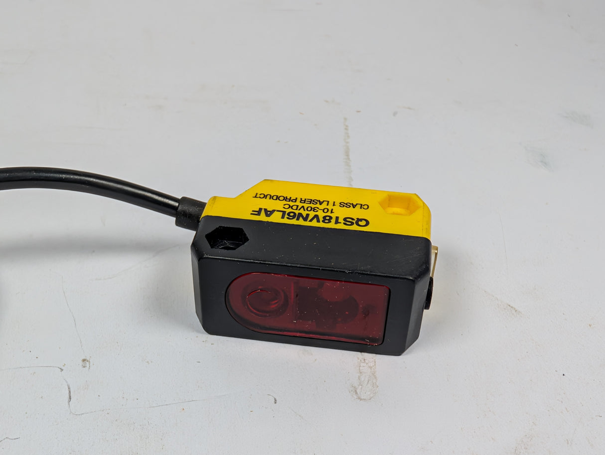 Banner - Q12 Series Miniature Self - Contained Sensor - Q12RB6FF50 - New - Big Liquidators