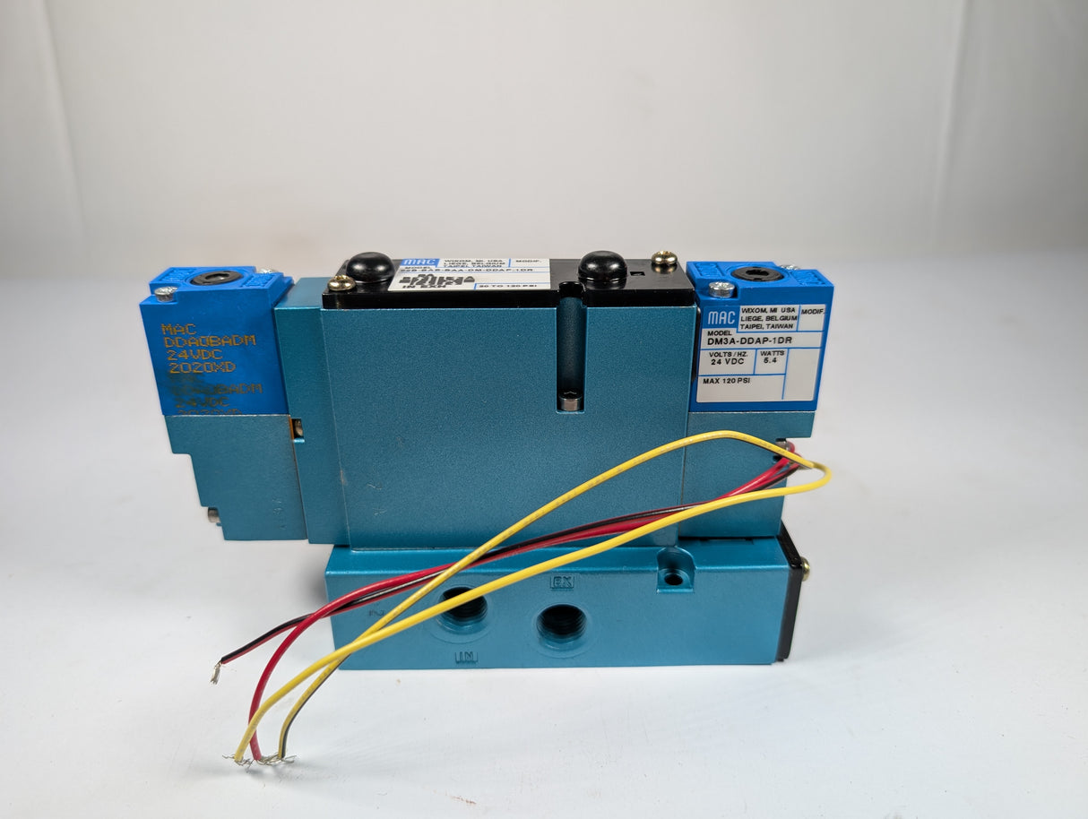 MAC Valves - Double Solenoid Valve - 92B - BAB - BAA - DM - DDAP - 1DR - New - Big Liquidators