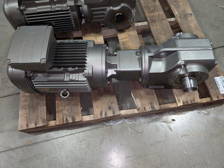 Sew - Eurodrive - 10 HP Helical Bevel Gearmotor - KT77 AM213/215 DRN132M4 - Used - Big Liquidators