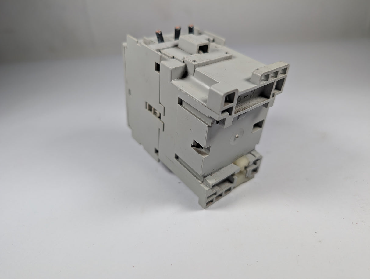 Allen Bradley - 12 Amp Contactor - 100 - C12*10 - Used - Big Liquidators