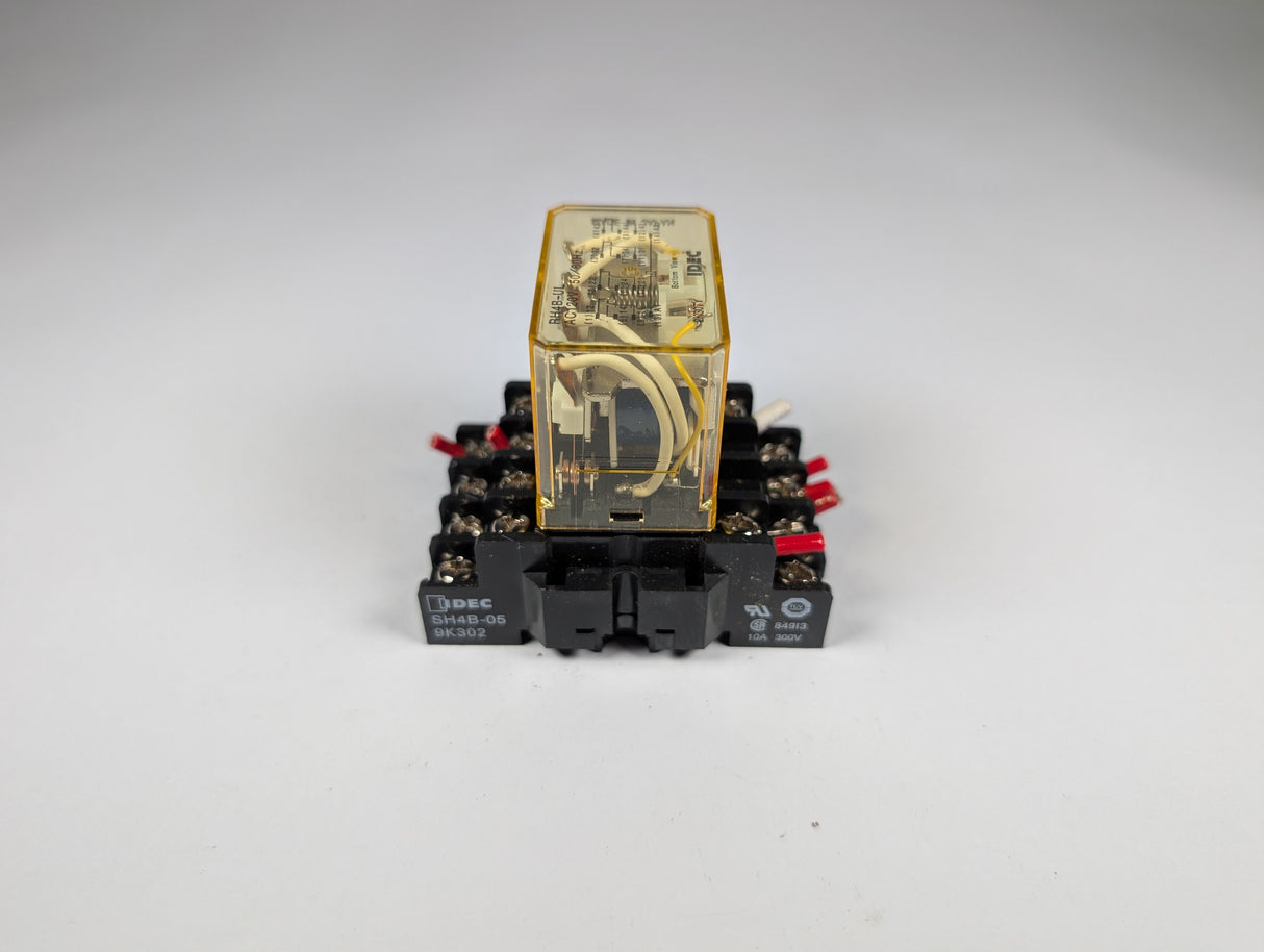 IDEC - 10 Amp Compact Power Relay with Relay Socket - RH4B - UL w/SH4B - 05 - Used - Big Liquidators