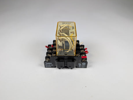 IDEC - 10 Amp Compact Power Relay with Relay Socket - RH4B - UL w/SH4B - 05 - Used - Big Liquidators