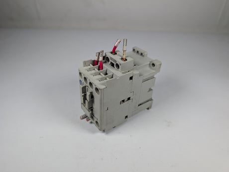 Allen Bradley - Industrial Relay - 700 - CF400* - Used - Big Liquidators