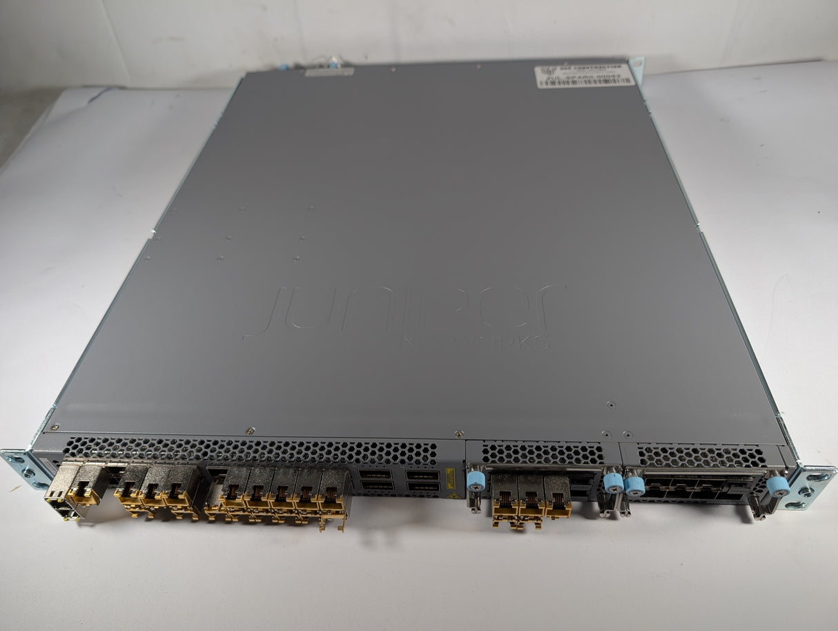 Juniper Networks - 24 Port Ethernet Switch - EX4600 - 40F - AFI - Used - Big Liquidators