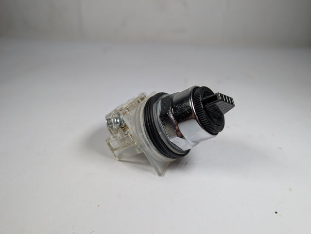 Schneider Electric - 10 AMP Selector Switch - 9001KS11BH13 - New - Big Liquidators